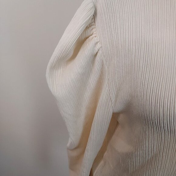 Zara Puff Shoulder Long Sleeve Ribbed Textured Cream Top Size Small - Picture 2 of 8